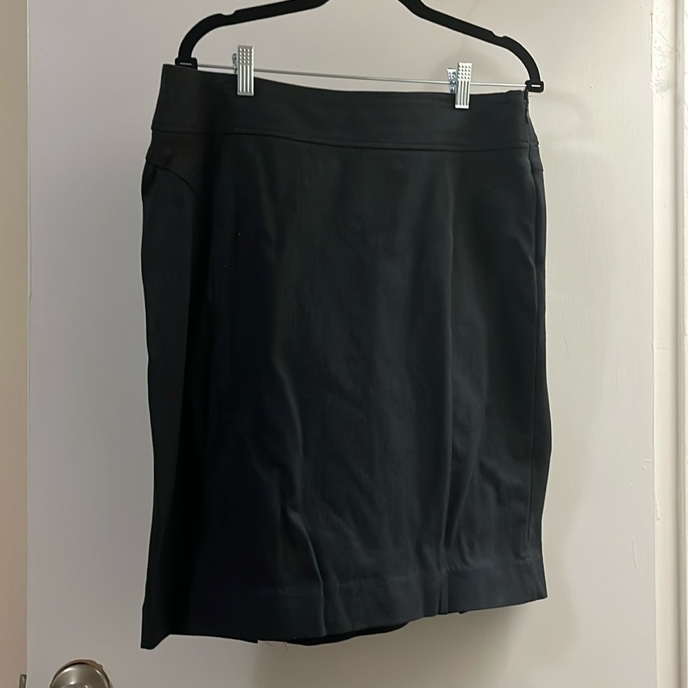 Banana Republic Stretch skirt size 14